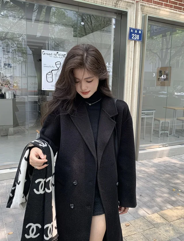 Yuanli Select TW โค้ทยาวสีดำลุคสาวเท่เรียบหรู thumbnail 3