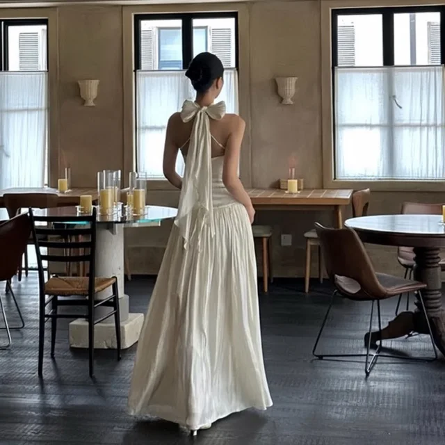ชุดเดรสออกงานสไตล์เรียบหรู สีขาว  thumbnail 5