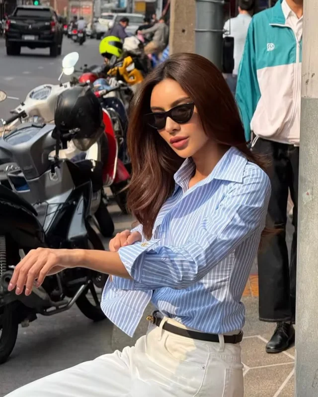 MIAMOR เสื้อเชิ้ตลายทางฟ้าขาว สวยเท่ชิค Casual Shirt (alternate)