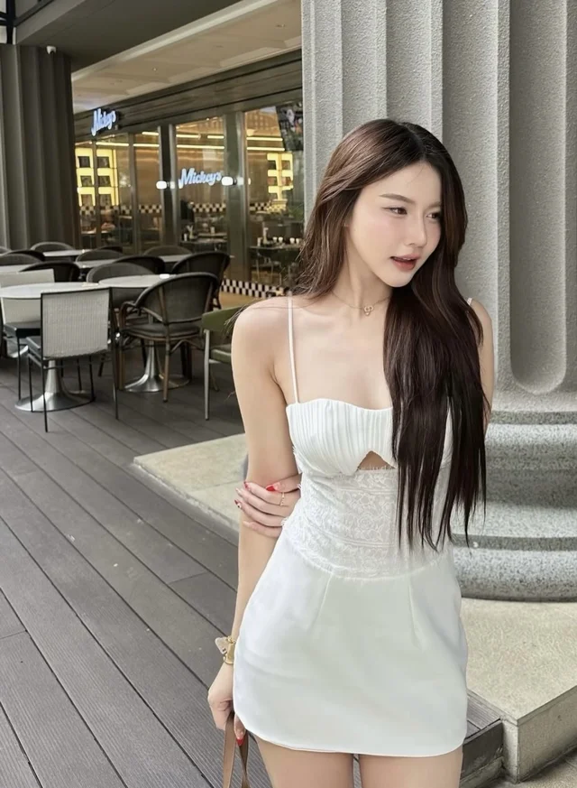 Mermaid White thumbnail 3