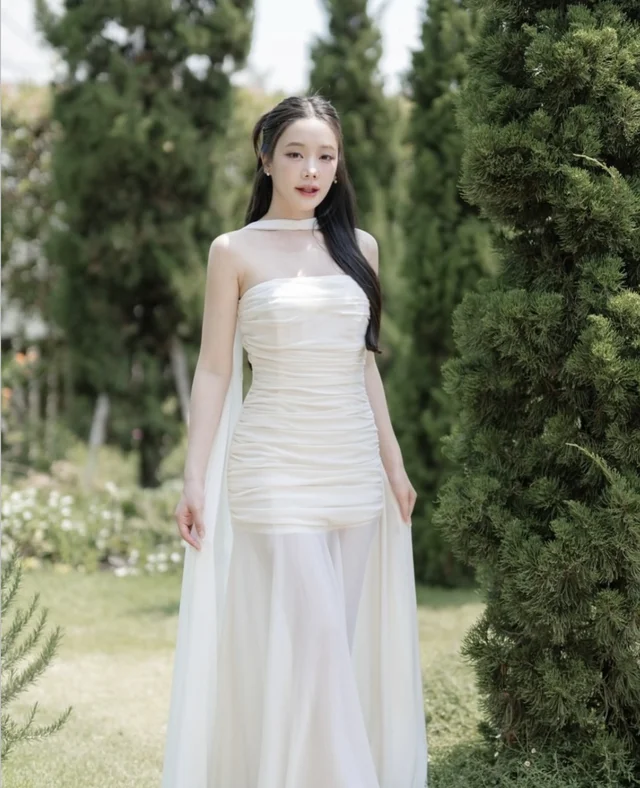 PIRUNYA เดรสยาวเกาะอกออกงาน ใส่ได้ถึง 4 แบบสวยโดดเด่น ดีไชน์เกาะอก (alternate)