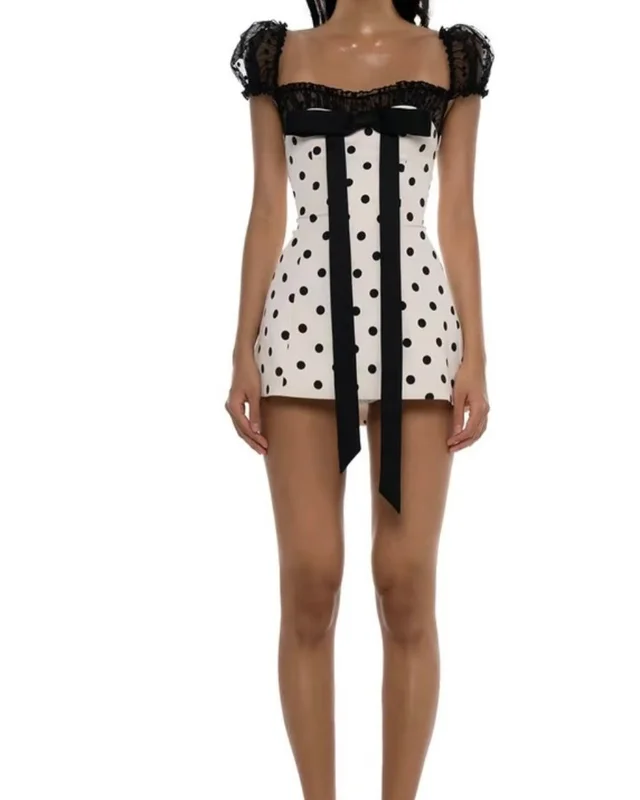 RAJANEE เดรสลายจุดแต่งโบว์ดำ น่ารักแซ่บหวาน Mini Dress thumbnail 5