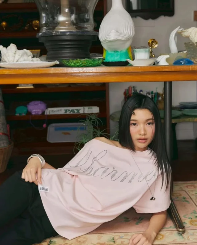 STYLIST เสื้อโอเวอร์ไซส์เปิดไหล่ ชิลเก๋มินิมอล thumbnail 5