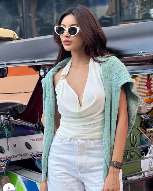 MIAMOR เสื้อคล้องคอคอถ่วง ผ้าพริ้วหรูดูแพง thumbnail 4