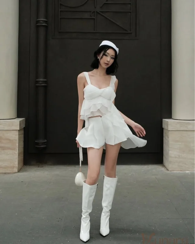 LUNARA เซ็ตสายเดี่ยวเลเยอร์ผ้าชีฟองหวานหรู Mini Set (alternate)