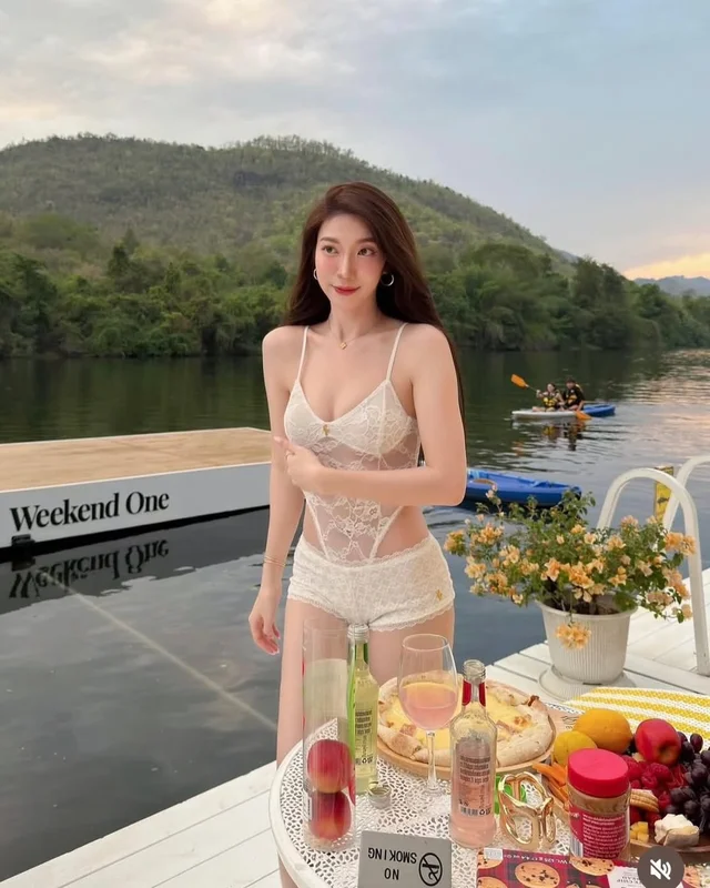FEELFREE  เซ็ตลูกไม้ซีทรูสุดแซ่บ White Lace Bodysuit Set thumbnail 4