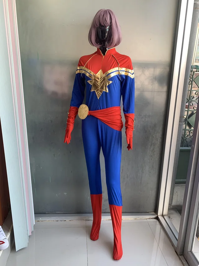 Captain Marvel thumbnail 6