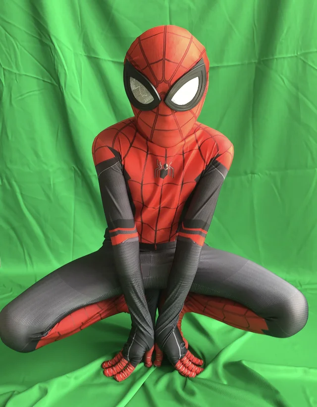 เสื้อผ้าSpider-Man Far From Home เหมือนที่สุด
