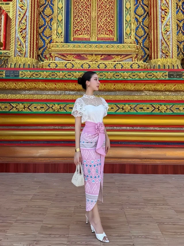 ABIGAIL ชุดไทยประยุกต์โทนชมพูอ่อน สุภาพหวาน ลุคเรียบร้อย thumbnail 3