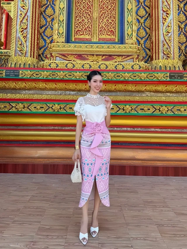 ABIGAIL ชุดไทยประยุกต์โทนชมพูอ่อน สุภาพหวาน ลุคเรียบร้อย