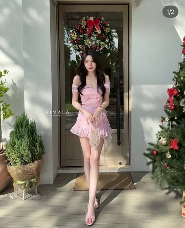 PIMALA เซ็ตทูพีซชมพูลายดอกหวานละมุน ลุคน่ารักสดใส thumbnail 3