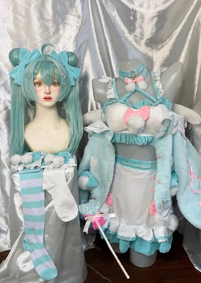 Miku Pompom thumbnail 3
