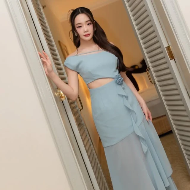 MISSCHIARA Clara Long Dress  thumbnail 3