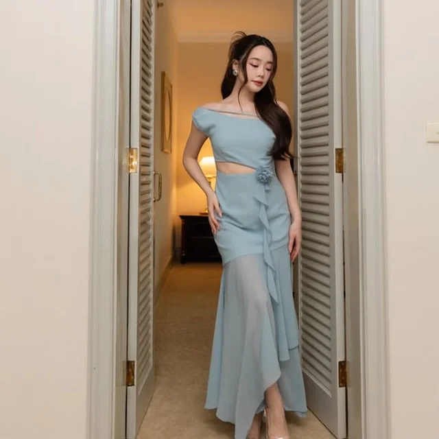 MISSCHIARA Clara Long Dress  thumbnail 2
