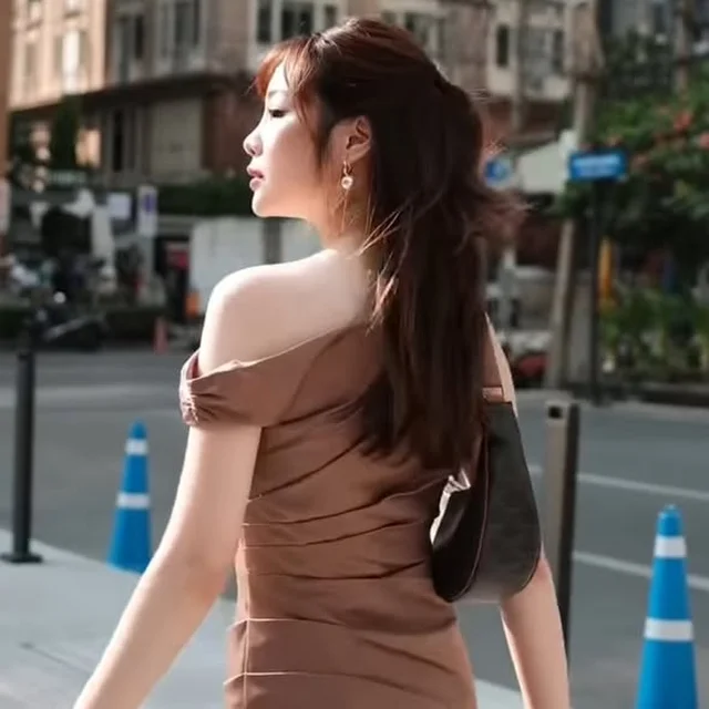 FIRRR Diana Midi Dress thumbnail 3