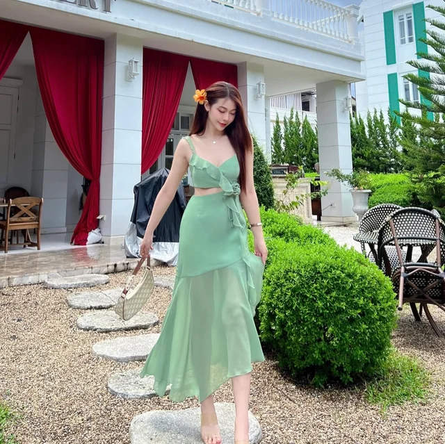 MISSCHIARA Alinda Green Two Piece Set thumbnail 3