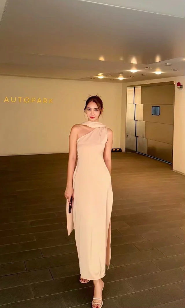 Nude Twist Elegant Gown thumbnail 4