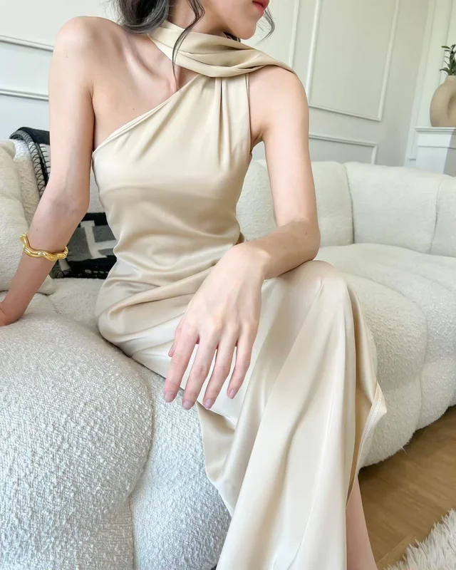 Nude Twist Elegant Gown thumbnail 2
