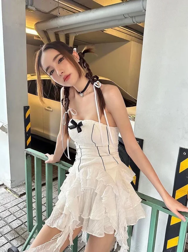 เดรสสายเดี่ยวระบายหวานแซ่บ Mini Dress