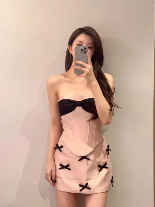 เดรสเกาะอกโบว์ดำหวานแซ่บ Mini Dress