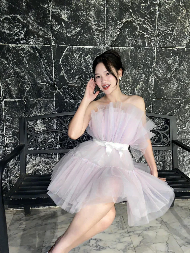 เดรสตุ๊กตาชมพูพองหวานหรู Mini Dress