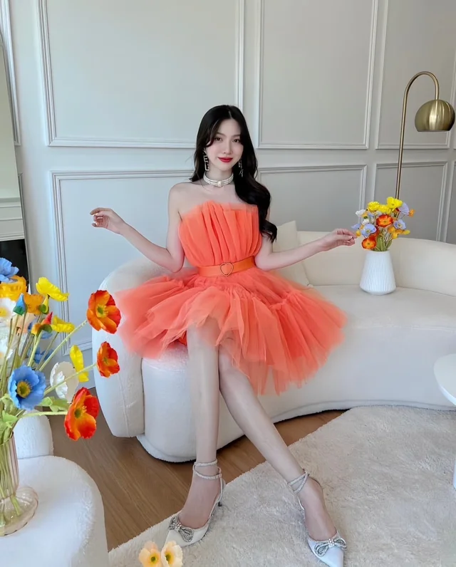 Soulmate – ราตรีสั้นสีส้มสดใส ฟูหวานแซ่บ ลุคปาร์ตี้ Mini Dress thumbnail 4