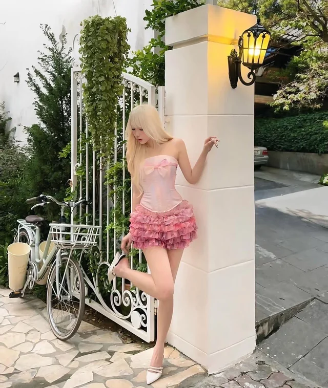 Pink Ribbon Corset Ruffle Set thumbnail 4