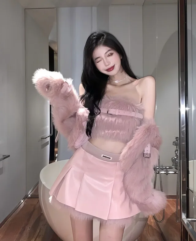 Pink Fur Sweet Set (alternate)