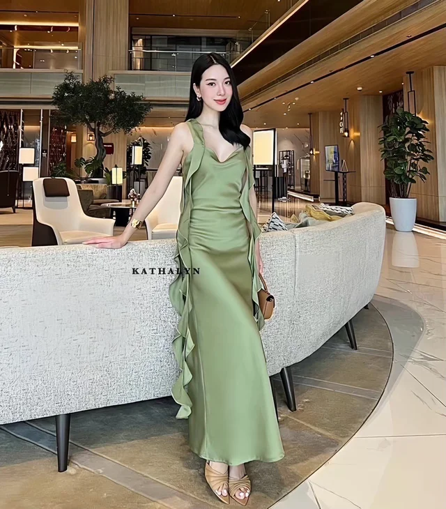 Green Ruffle Elegant Long Dress thumbnail 4