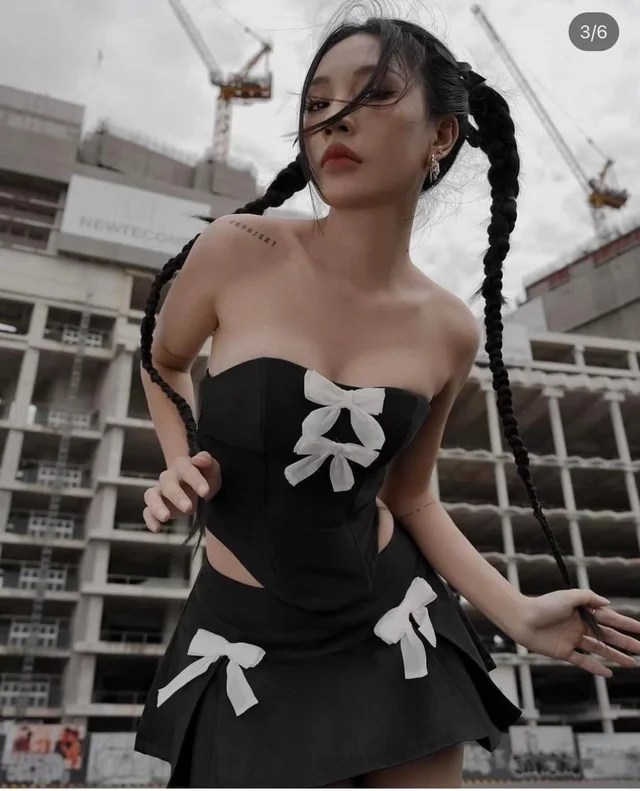 เดรสเกาะอกดำหวานซ่อนแซ่บ Mini Dress thumbnail 2