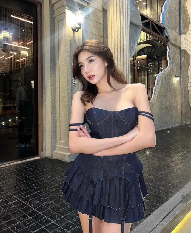 เดรสยีนส์สายฝอ คอร์เซ็ตทรงแซ่บ thumbnail 4