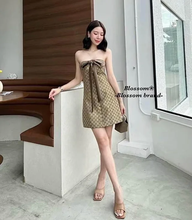 เดรสเกาะอกลายโมโนแกรมโบว์หรู Mini Dress thumbnail 2