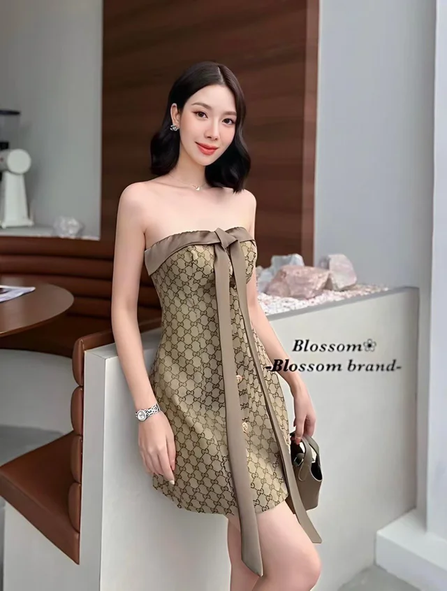 เดรสเกาะอกลายโมโนแกรมโบว์หรู Mini Dress 1