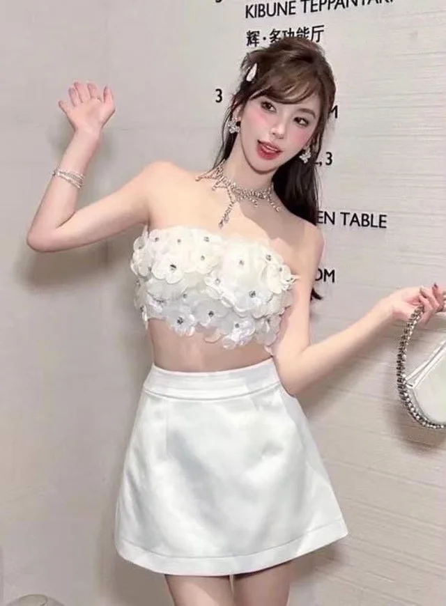 เซ็ตเกาะอกดอกไม้ 3D สีขาว หรูหวาน thumbnail 4