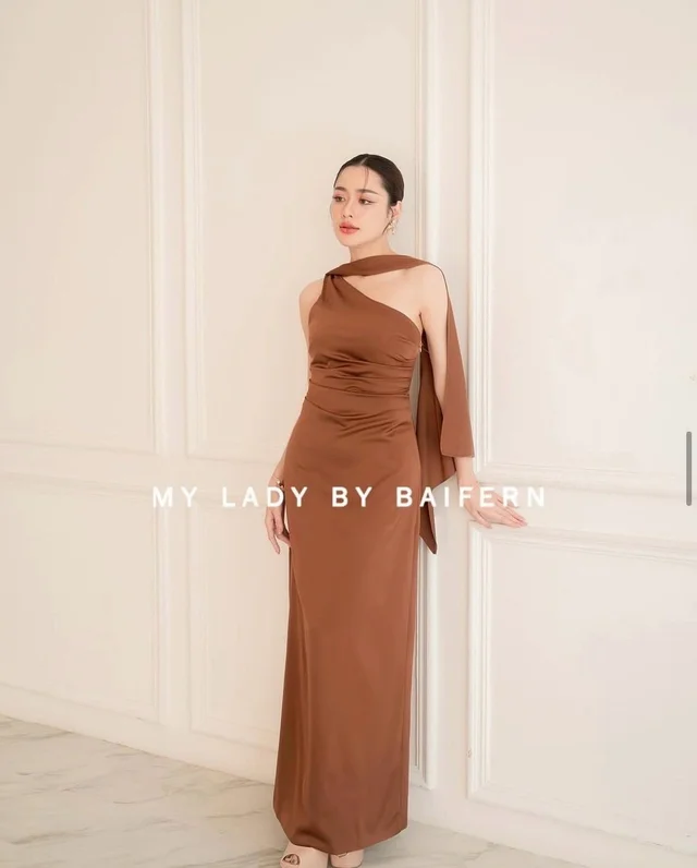 MY LADY BY BAIFERN เดรสราตรียาวสีน้ำตาลหรูสุภาพ