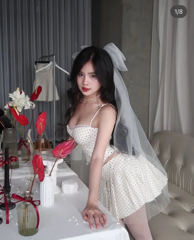 เดรสเซ็ตทูพีซลายจุดขาวสวยน่ารัก Two-Piece Polka Dot Set (alternate)