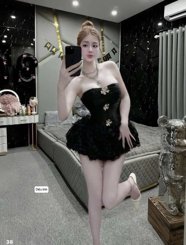 เดรสเกาะอกสีดำแซ่บหรู Butterfly Mini Dress thumbnail 4