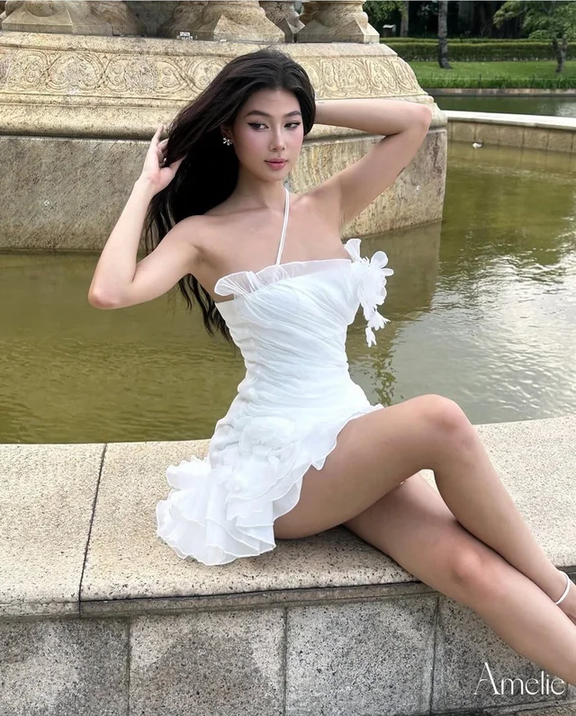 เดรสสายเดี่ยวสีขาวหวานแซ่บ Elegant Mini Dress thumbnail 2