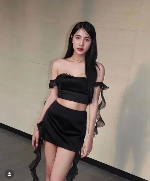 ชุดเซ็ตทูพีซดำแซ่บ สไตล์สายแฟชั่น