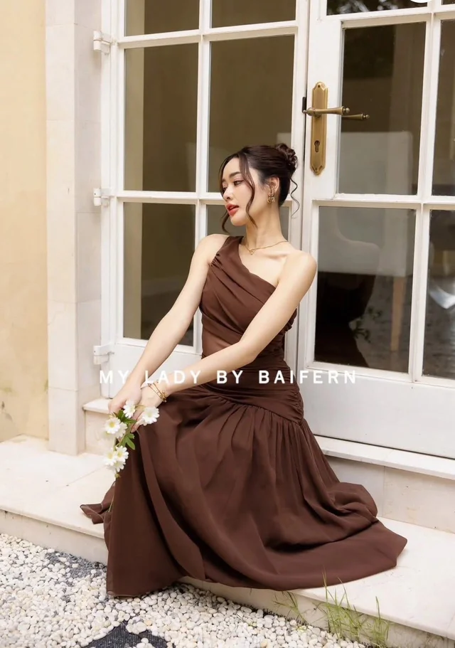 MYLADY BY BAIFERN เดรสสีน้ำตาลหรู เรียบแพง thumbnail 2