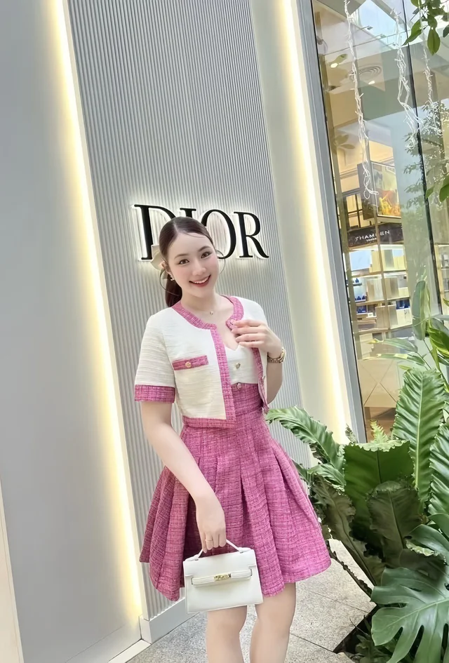 เดรสทูโทนชมพู-ขาวหวานหรู Mini Dress