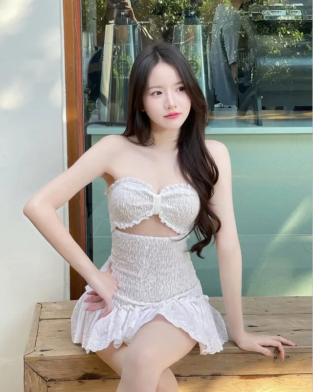 Nary studio เดรสสั้นเปิดไหล่ A37 thumbnail 2