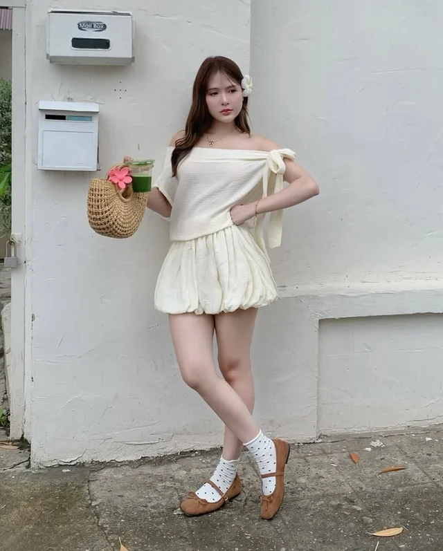 Everyday เดรสสั้นเปิดไหล่กระโปรงบอลลูน A39 thumbnail 6