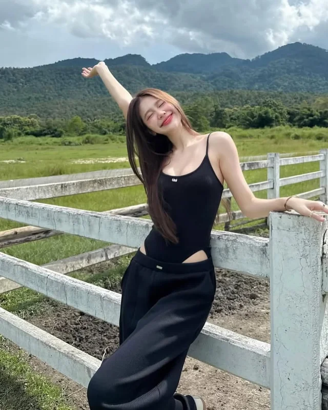 ชุดเซ็ต Unigam Bodysuit และกางเกงขายาว  thumbnail 3