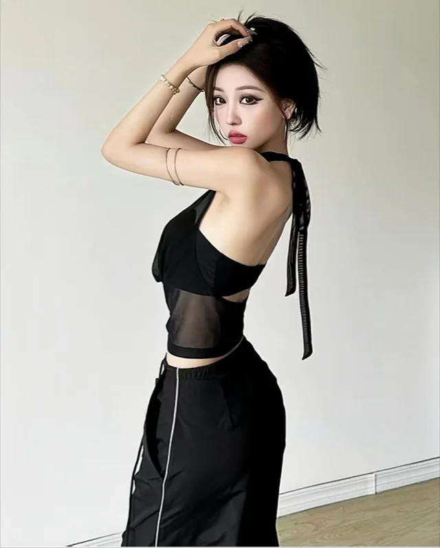 เสื้อครอป Bellin Closet Halter คอถ่วงผ้าซีทรู  thumbnail 4