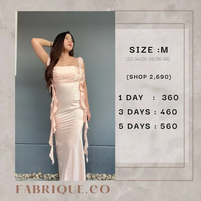 Fabrique co เดรสยาวเกาะอกสีชมพู Long Dress
