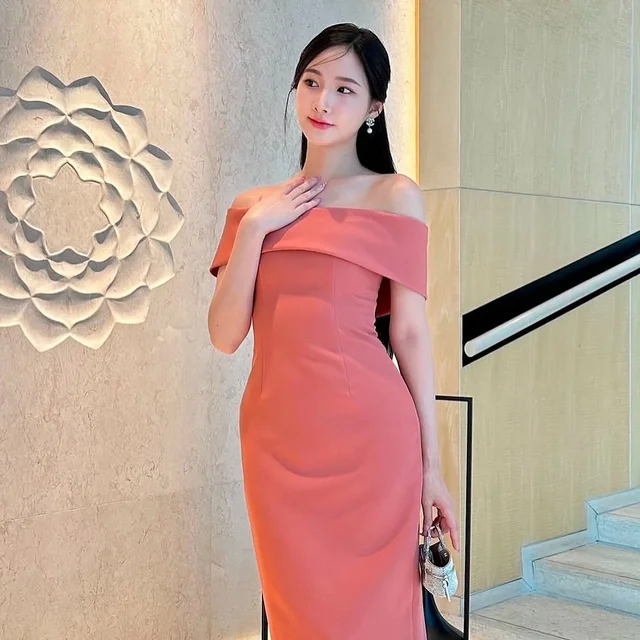 เดรสยาว Off Shoulder Firrr Ploy Dress thumbnail 4