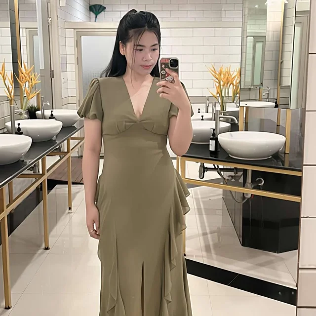 ชุดเดรสยาว Firrr official สีเขียว Long Dress (alternate)