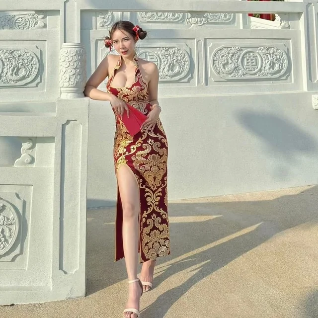 ชุดกี่เพ้า Long Dress (alternate)