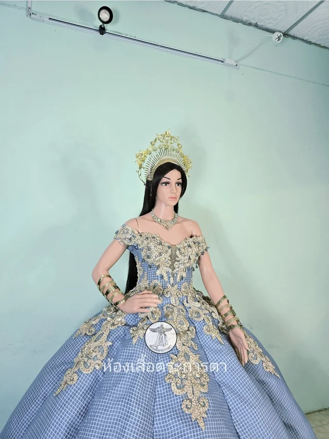 ชุดสุ่ม สีฟ้า (alternate)